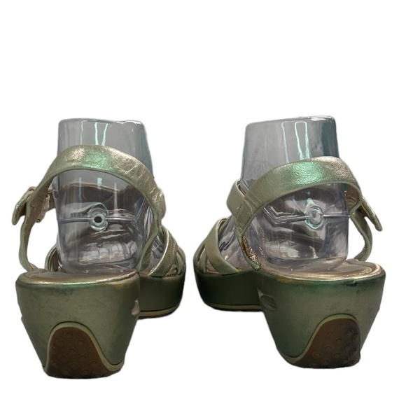 Cole Haan Regina w/Nike Air Insoles LeatherPlatform Gold Metallic Sandals SZ 8B - Picture 7 of 15